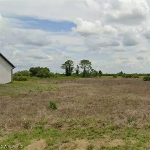 773 Nina Ave S, Lehigh Acres, FL 33974