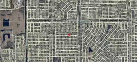 853 Clow St E, Lehigh Acres, FL 33974