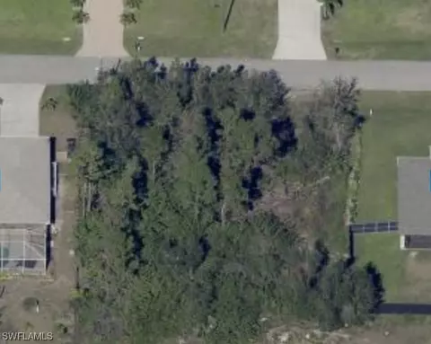 3821 17th St, Lehigh Acres, FL 33971