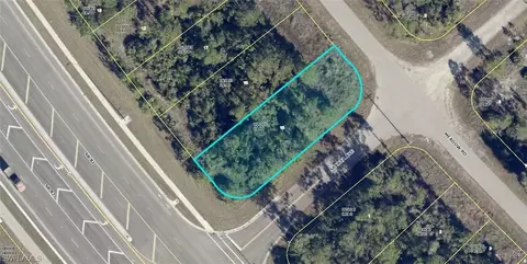 2436 Meadow Rd, Lehigh Acres, FL 33974