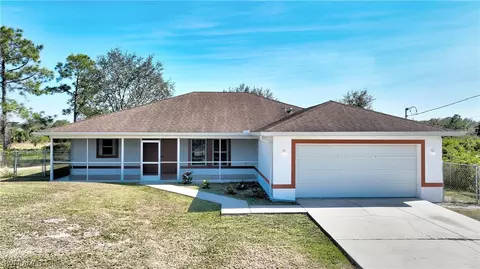 814 Maple Ave N, Lehigh Acres, FL 33972