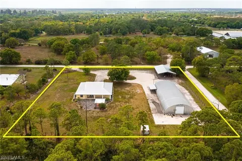 11301 Howard Rd, North Fort Myers, FL 33917