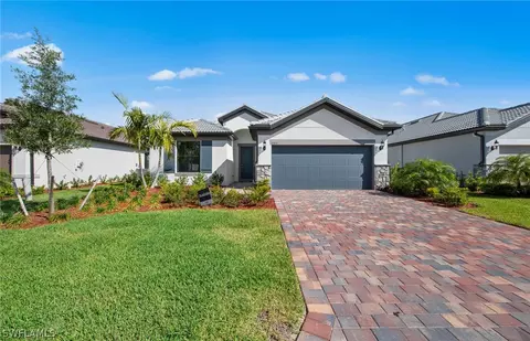 17033 Oakstead Dr, Alva, FL 33920