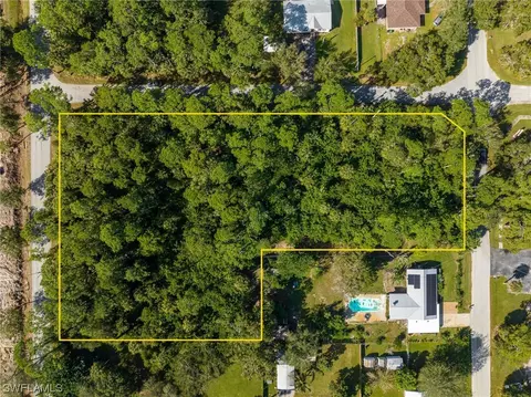 151 Ford Ave, Labelle, FL 33935