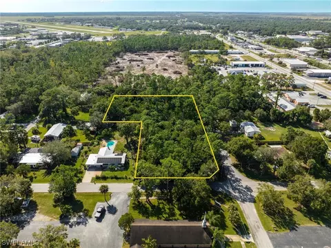 151 Ford Ave, Labelle, FL 33935 photo 4