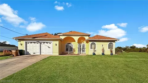 422 NW 26th Ave, Cape Coral, FL 33993