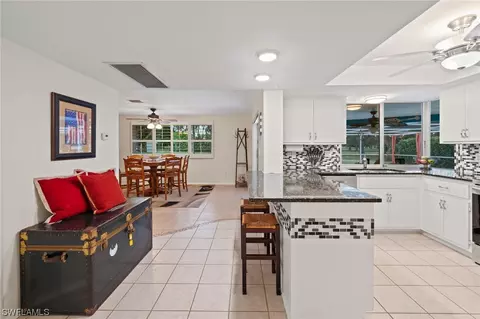 396 Bay Meadows Dr, Naples, FL 34113 photo 8