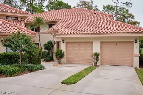 206 Bennington Dr #8, Naples, FL 34104