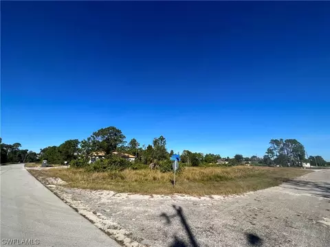 729 Lamar St E, Lehigh Acres, FL 33974