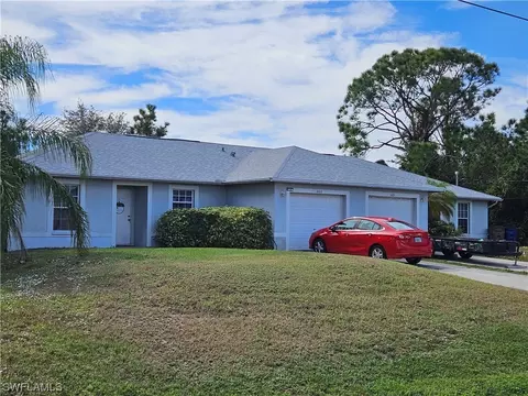 4413-4415 28th St SW, Lehigh Acres, FL 33973