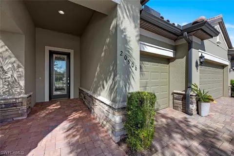 20506 Black Tree Ln, Estero, FL 33928 photo 4