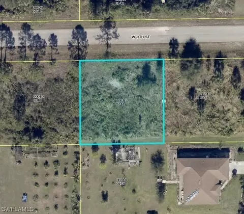 103 W 9th St, Lehigh Acres, FL 33972