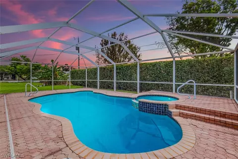 2315 SW 5th Ave, Cape Coral, FL 33991