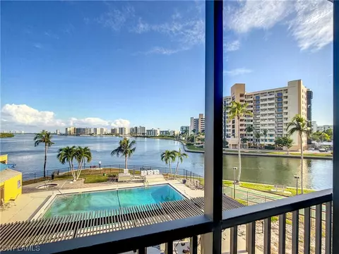400 Lenell Rd #203, Fort Myers Beach, FL 33931