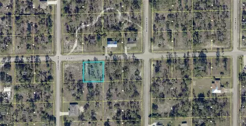 1502 E 15th St, Lehigh Acres, FL 33972