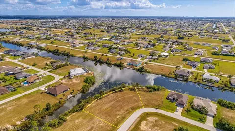 1003 NW 23rd Ave, Cape Coral, FL 33993