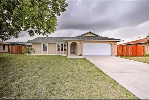 410 SW 43rd Ter, Cape Coral, FL 33914