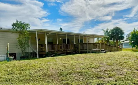 1209 Click Dr, Moore Haven, FL 33471 photo 3