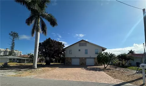 170 Tarpon Rd, Fort Myers Beach, FL 33931