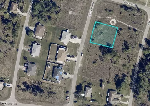 1245 Columbus Blvd, Fort Myers, FL 33913