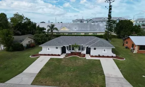 15061508 SE 1st Pl, Cape Coral, FL 33990