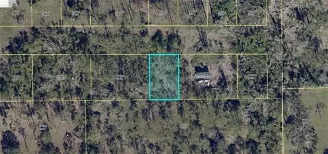 7141 Pomelo Ave, Bokeelia, FL 33922