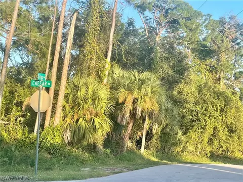 Silas Ave, North Port, FL 34288