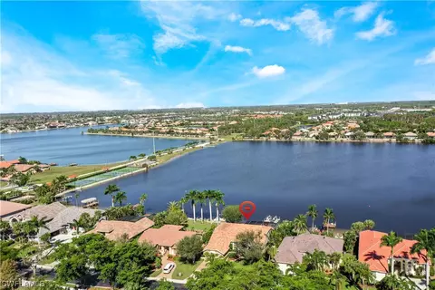 5220 Harborage Dr, Fort Myers, FL 33908