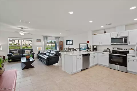6341 Brant Bay Blvd #103, North Fort Myers, FL 33917