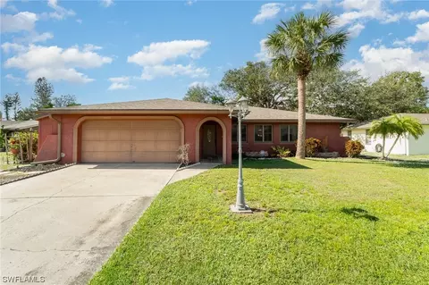 6436 Adelphi Cir, Fort Myers, FL 33919