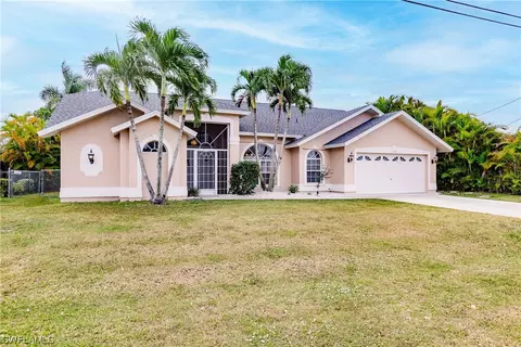 138 SE 30th Ter, Cape Coral, FL 33904