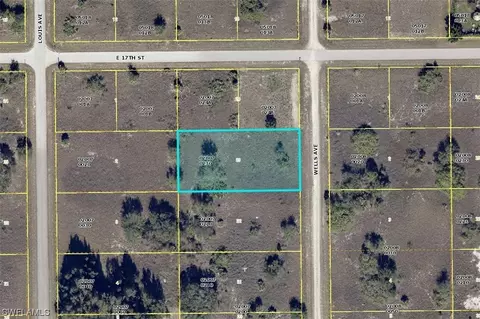 1621 Wells Ave, Lehigh Acres, FL 33972