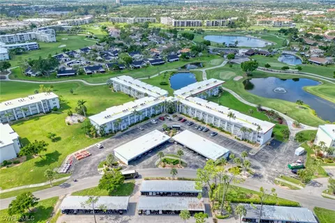 1700 Pine Valley Dr #310, Fort Myers, FL 33907