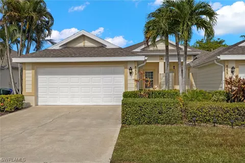 4273 Avian Ave, Fort Myers, FL 33916