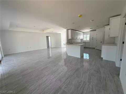 7942 17th Pl, Labelle, FL 33935 photo 5