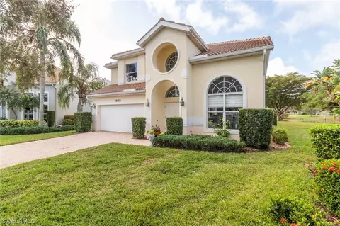 7473 Lourdes Ct, Naples, FL 34104