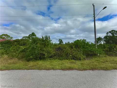 1131 Foggia St E, Lehigh Acres, FL 33974