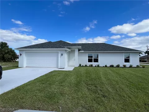 1425 SW 5th Pl, Cape Coral, FL 33991