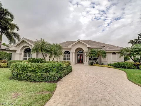 10207 Idle Pine Ln, Bonita Springs, FL 34135
