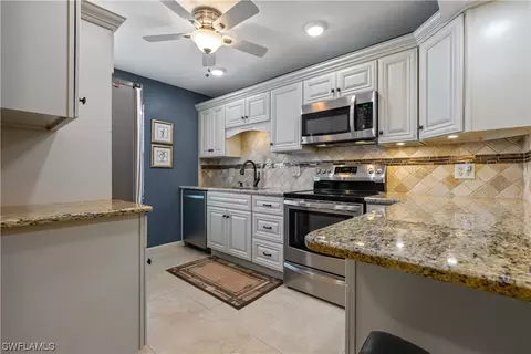 1830 Brantley Rd #D1, Fort Myers, FL 33907