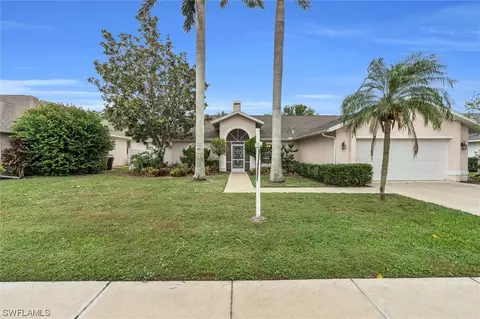 1451 Argyle Dr, Fort Myers, FL 33919