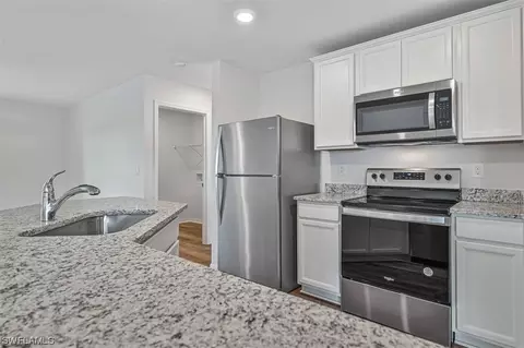 820 Gen Chesty Puller Ct, Labelle, FL 33935 photo 4