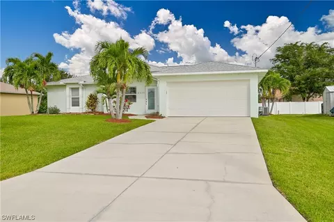 2505 SW 31st St, Cape Coral, FL 33914