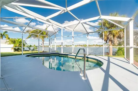 5208 Chaves Cir, Port Charlotte, FL 33948