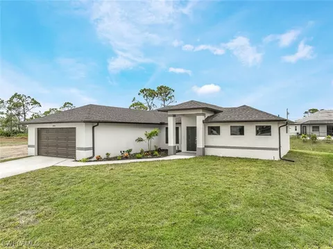 1831 NW 30th St, Cape Coral, FL 33993