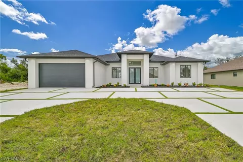 602 NW 1st St, Cape Coral, FL 33993