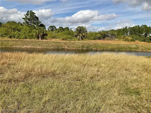501 Naples Ave S, Lehigh Acres, FL 33974