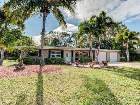 1436 Terra Palma Dr, Fort Myers, FL 33901