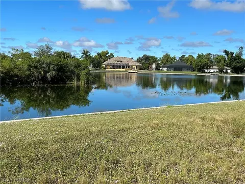 206 NE 23rd Ave, Cape Coral, FL 33909