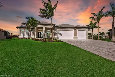 2209 SW 43rd St, Cape Coral, FL 33914